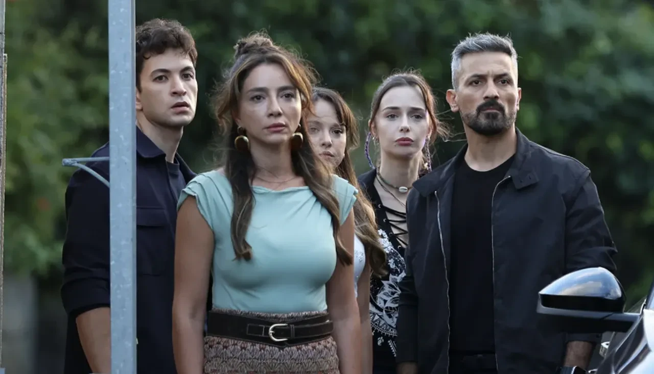 Altı Üstü İstanbul yeni bölüm bu akşam neden yok? 5 Ekim Altı Üstü İstanbul bu hafta 16 bölüm yok mu, neden?