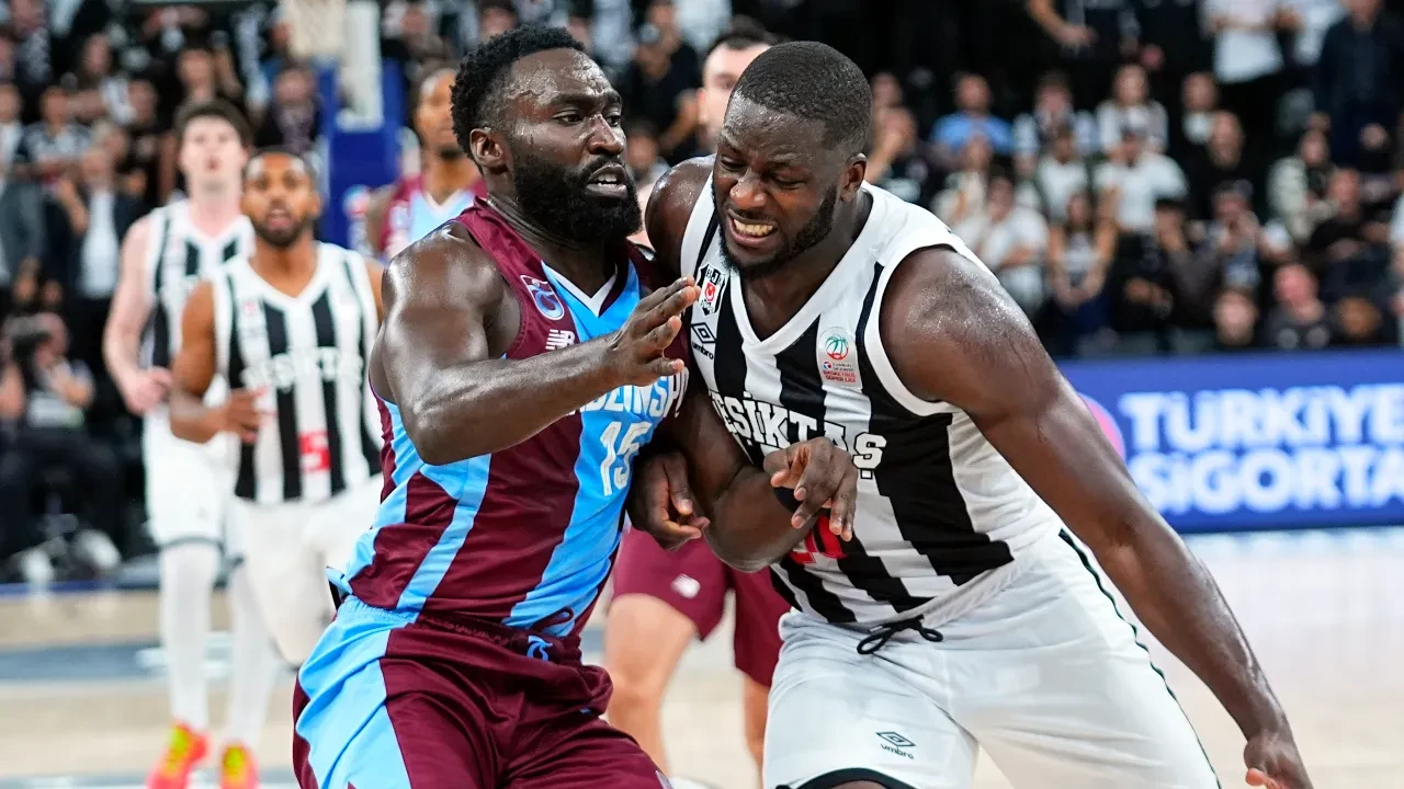 /spor/besiktas-derbide-trabzonsporu-maglup-etti-siyah-beyazlilardan-90-81lik-galibiyet-3363471