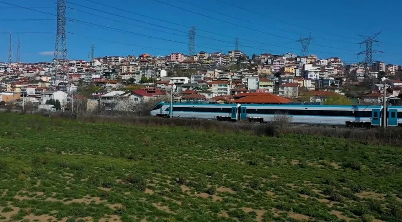 Milli Hızlı Tren raylara hazırlanıyor! Bakan Uraloğlu duyurdu: 2 yılda 14 set üretilecek