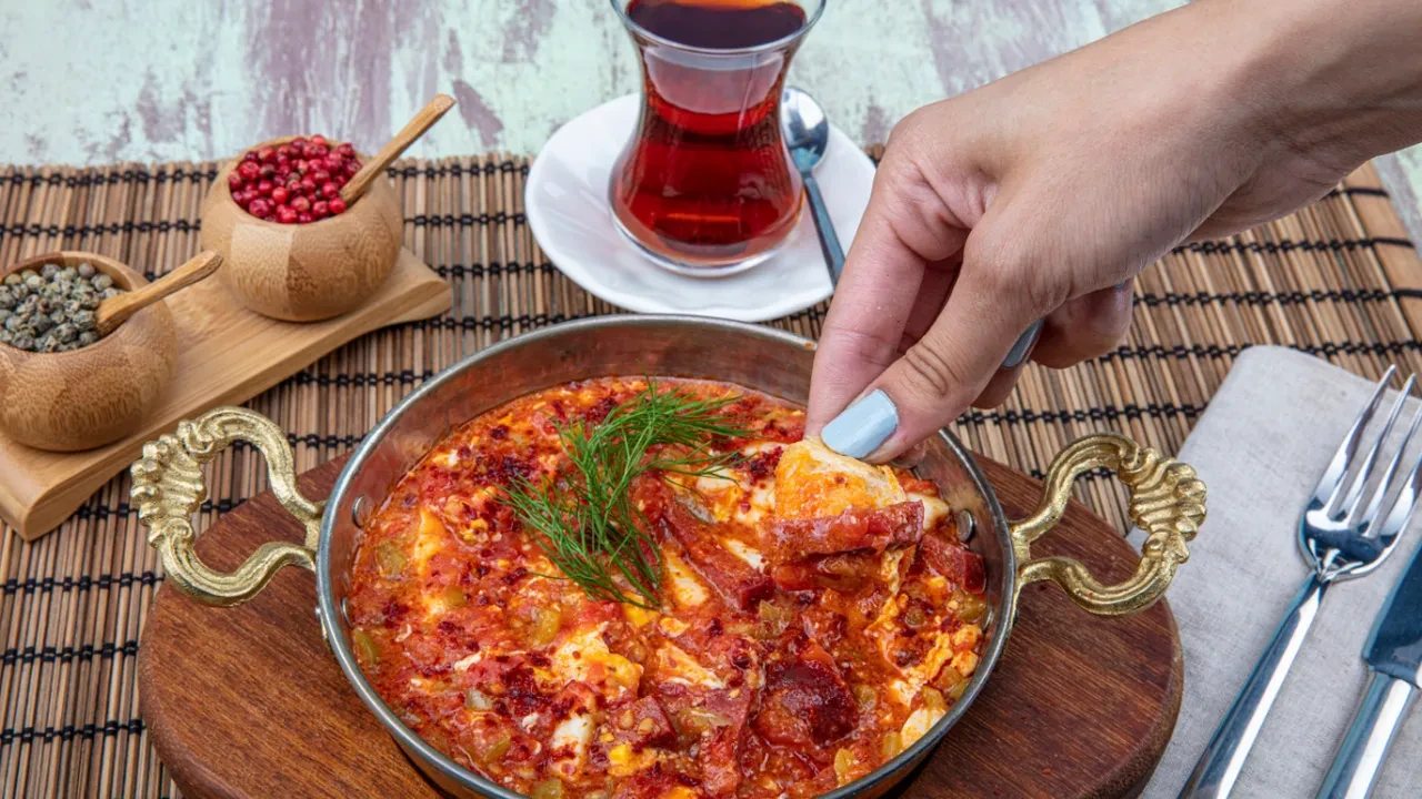 Son yılların en meşhur menemeni! Bu tarifi bir kere öğrenirseniz bir daha vazgeçemezsiniz