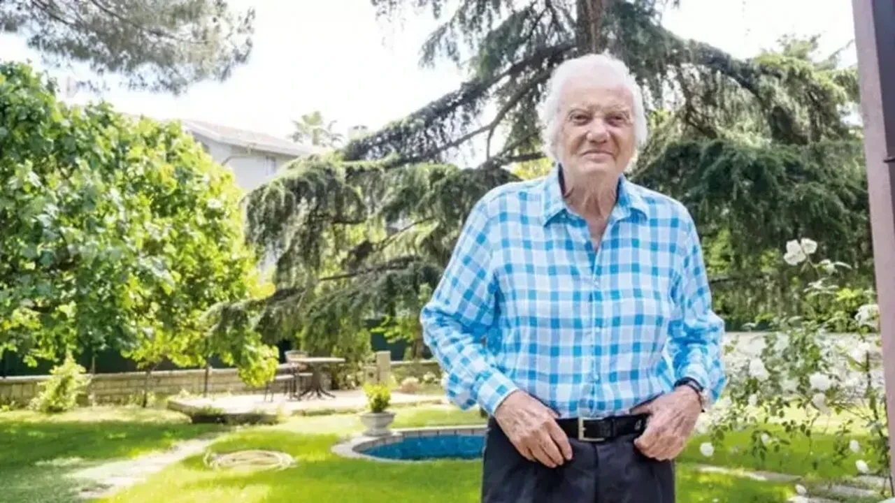 Türk sinemasının altın çocuğu Göksel Arsoy’dan acı haber! Yeşilçam’ın usta ismi hayatını kaybetti 