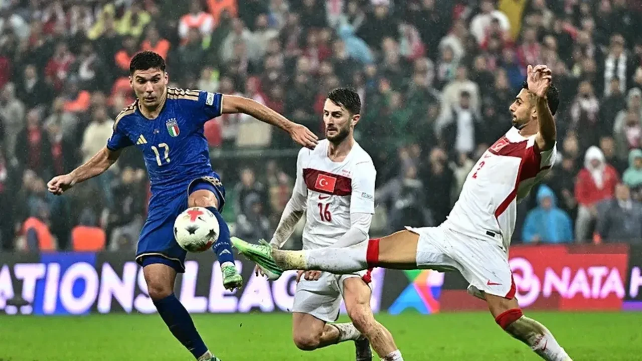 Türkiye, İtalya deplasmanında puan arıyor! Montella’dan 3 değişiklik birden: İşte dev maçın muhtemel 11'leri