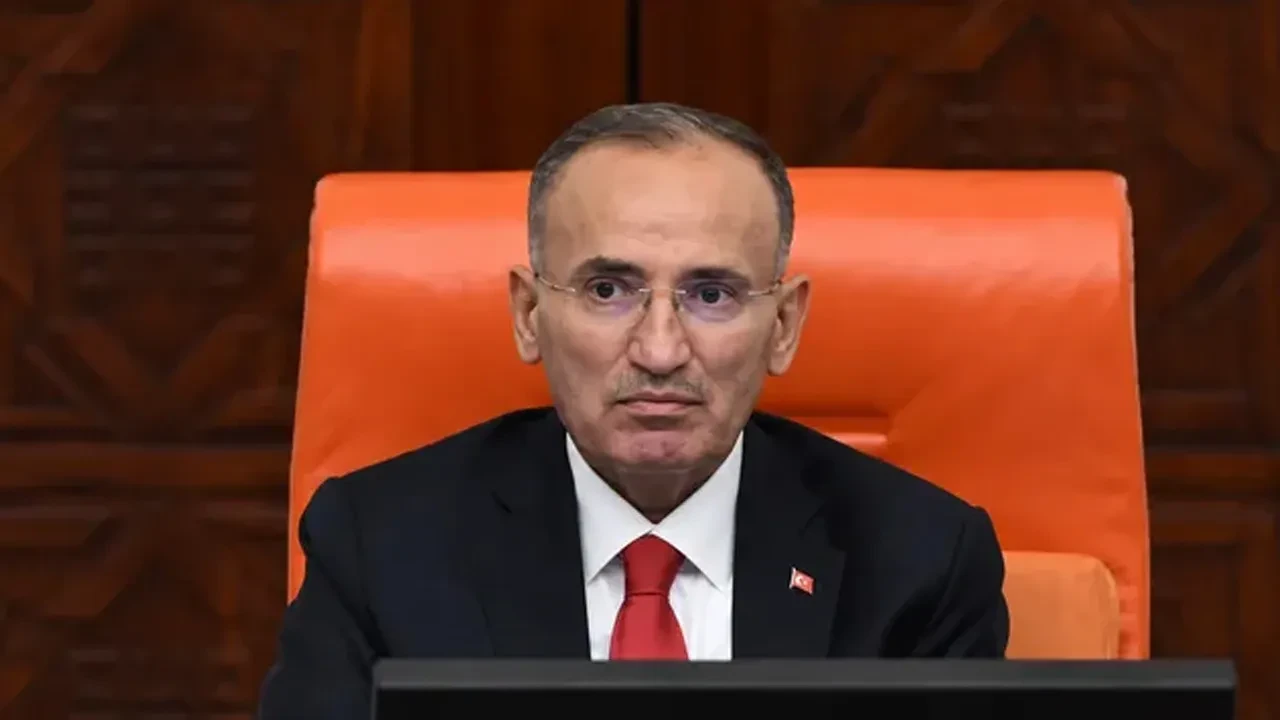 Bekir Bozdağ TBMM Başkanvekilliği görevinden istifa etti