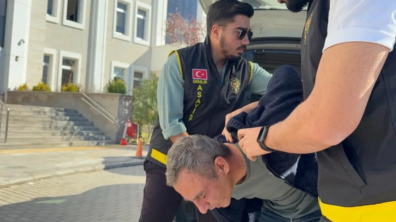 Bursa'daki vahşette yeni detaylar! Yaşlı çifti demir sopayla katletmiş