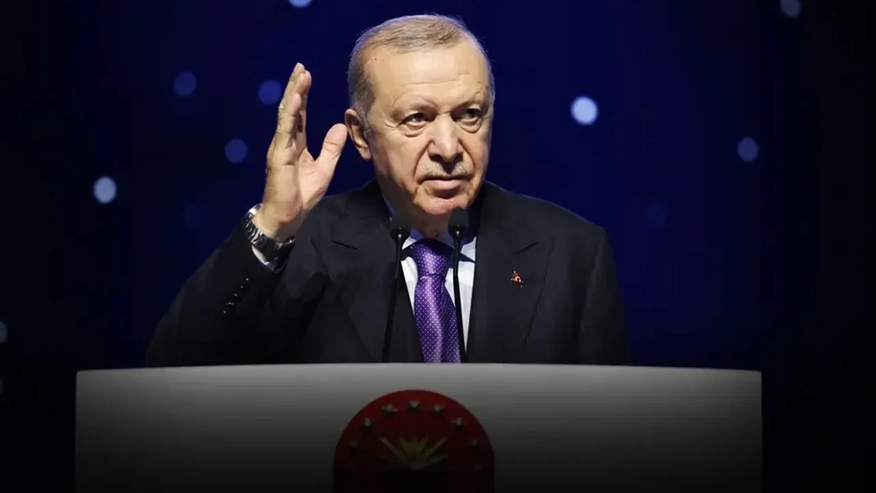 Cumhurbaşkanı Erdoğan'dan dikkat çeken sözler: "İnsan faktörü giderek azalıyor"