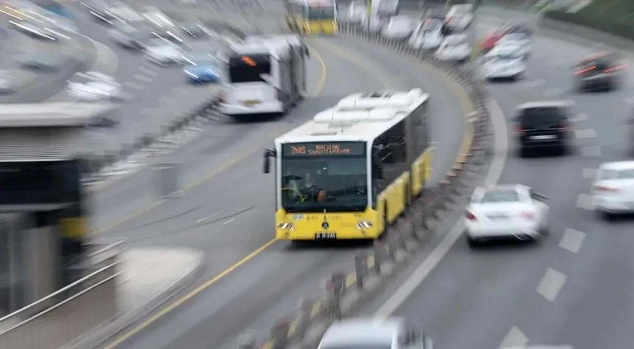 Otobüsler neden ücretsiz? 6 Ekim saat kaça kadar otobüsler bedava, kaçta bitiyor?