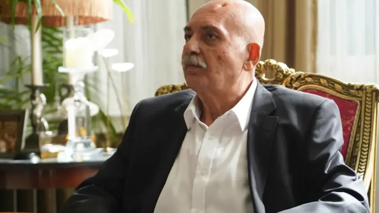 Settar Tanrıöğen'in kafasına ne oldu, neyi var? Settar Tanrıöğen'in kafasındaki iz, delik dikkat çekti