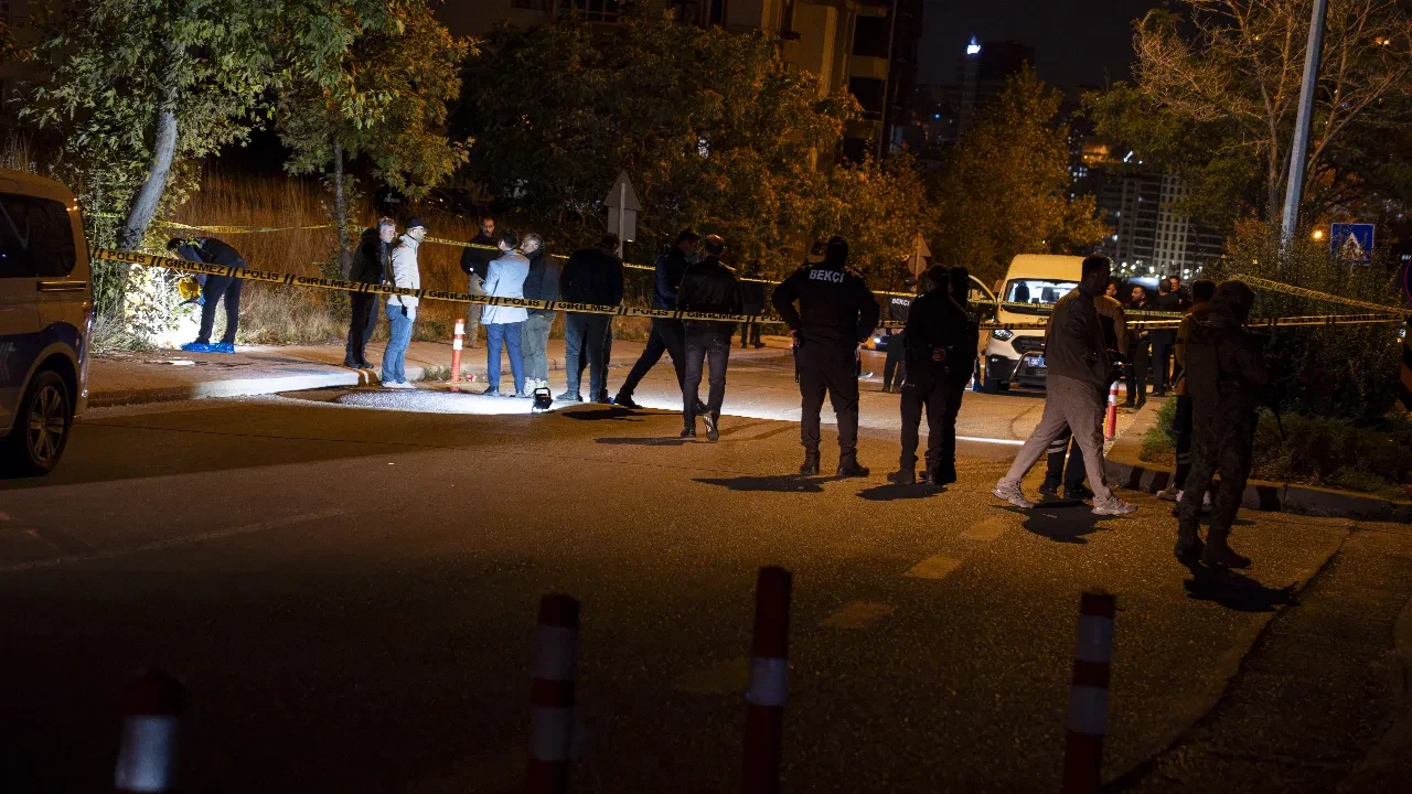 Ankara'da polislere silahlı saldırı: 1 polis şehit oldu