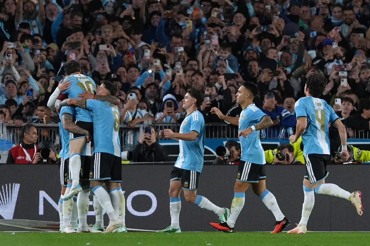 Arjantin'in efsanesi Lionel Messi milli formaya veda etti