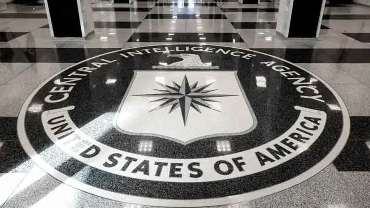 Eski CIA yetkilisi gizli program oluşturdu, kendini zengin etti! Evinden çıkanlar ağızları açık bıraktı