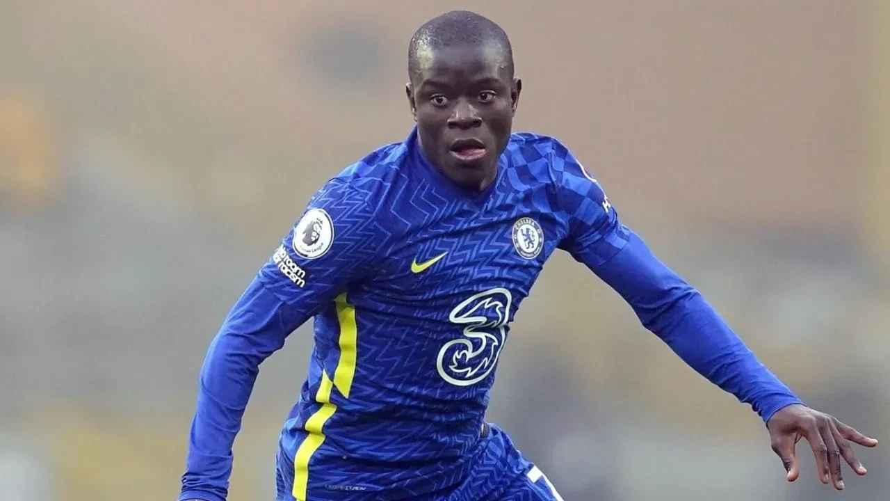 Fenerbahçeli yıldız N’Golo Kante’den alkışlanacak hareket! Servetini çocuklara harcadı