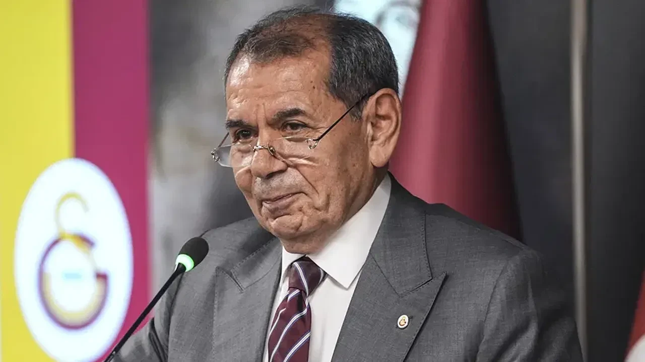 Galatasaray Başkanı Dursun Özbek'ten camiaya mesaj: 'Önümüzde kimse duramaz!'