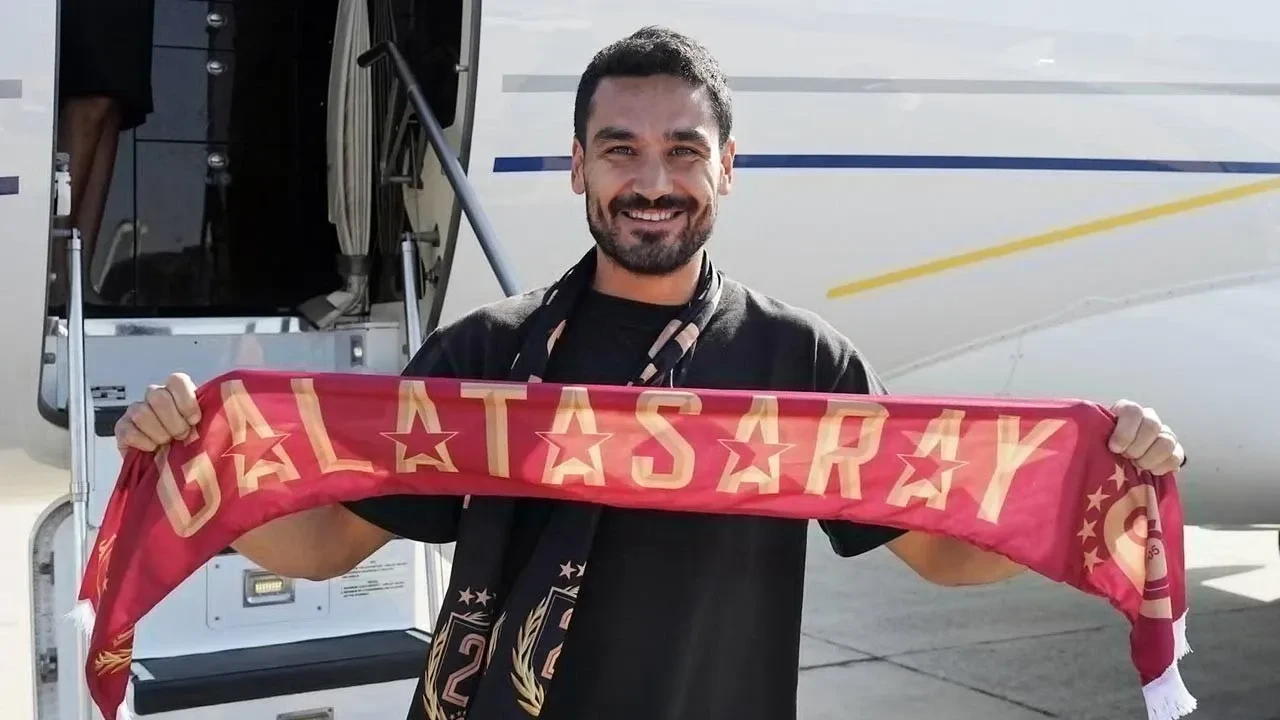 Galatasaray'da ayrılacağı konuşuluyordu, Okan Buruk yeşil ışık yaktı: İlkay Gündoğan sevinci