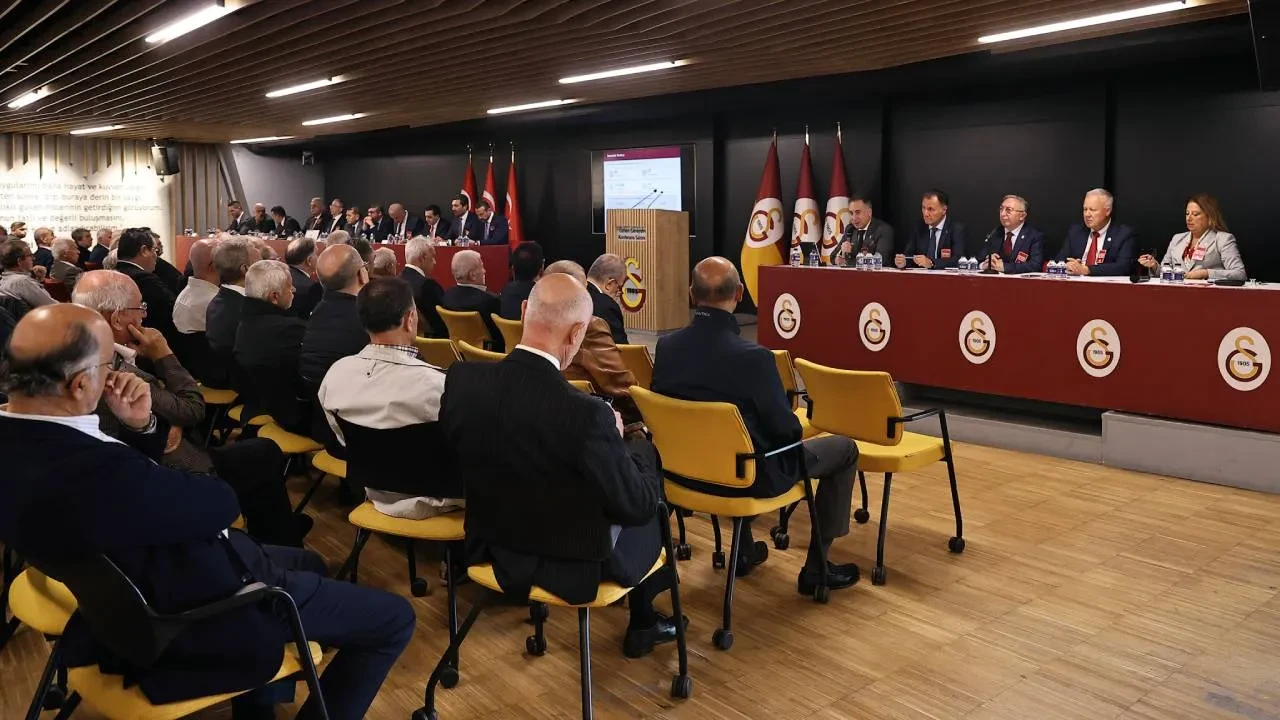 Galatasaray'da Dursun Özbek'ten sponsor müjdesi! ABD'li firma devreye girdi