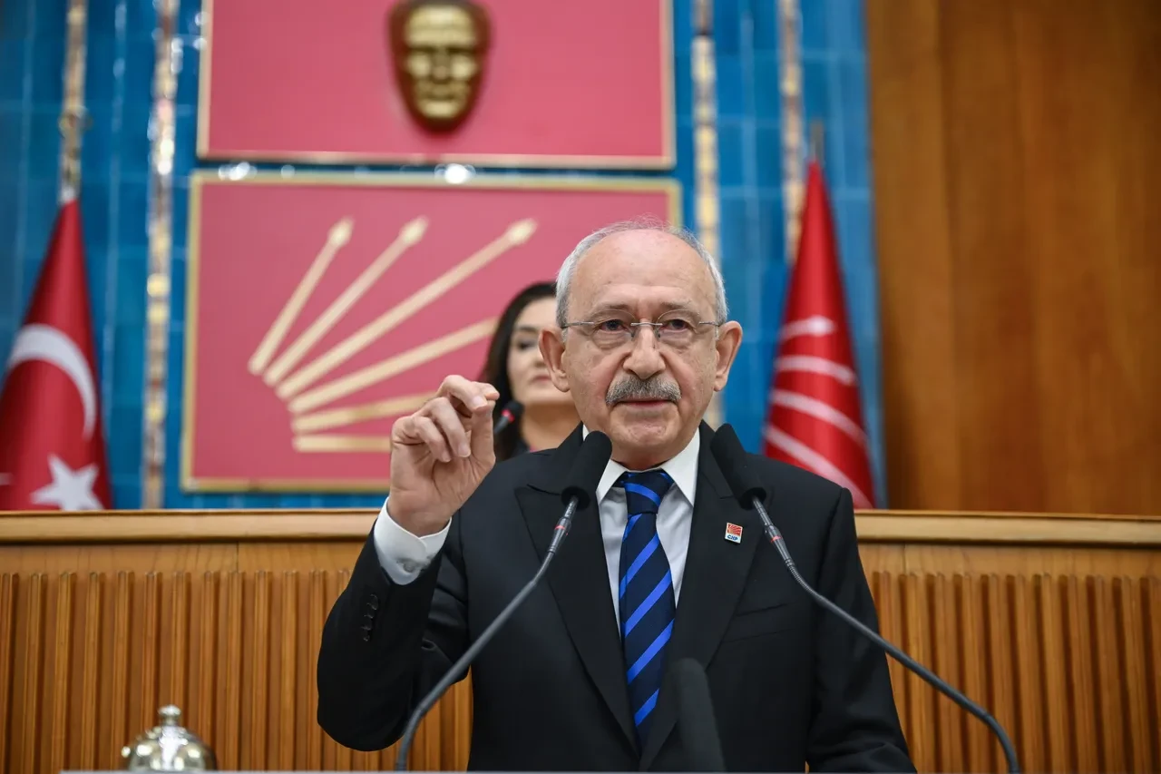 Kemal Kılıçdaroğlu'ndan Cumhurbaşkanı Erdoğan'ın yeni anayasa çağrısına cevap