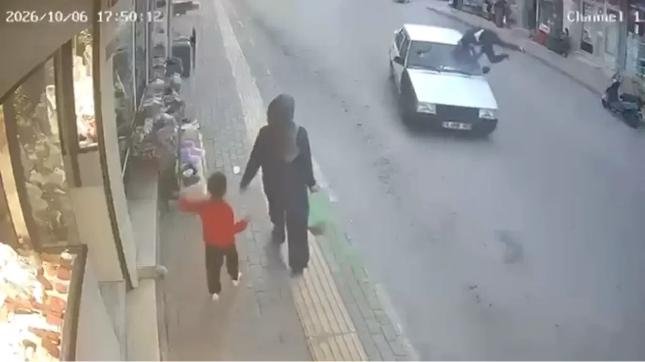 Otomobil yayaya çarptı, refleksi hayatını kurtardı! 