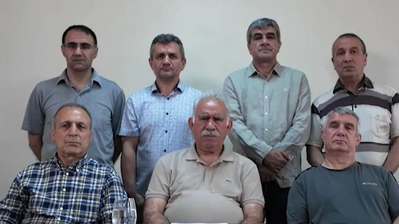Teröristbaşı Abdullah Öcalan'a villa iddiaları! DEM Parti'den açıklama geldi