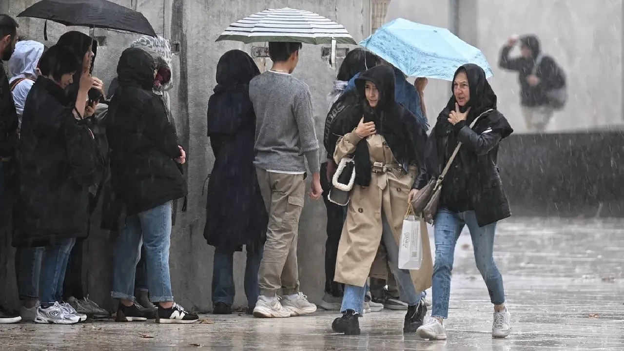 8 Ekim 2026 hava durumu | Meteoroloji sağanak yağış alarmı verdi: Bu illerde yaşayanlar dikkat
