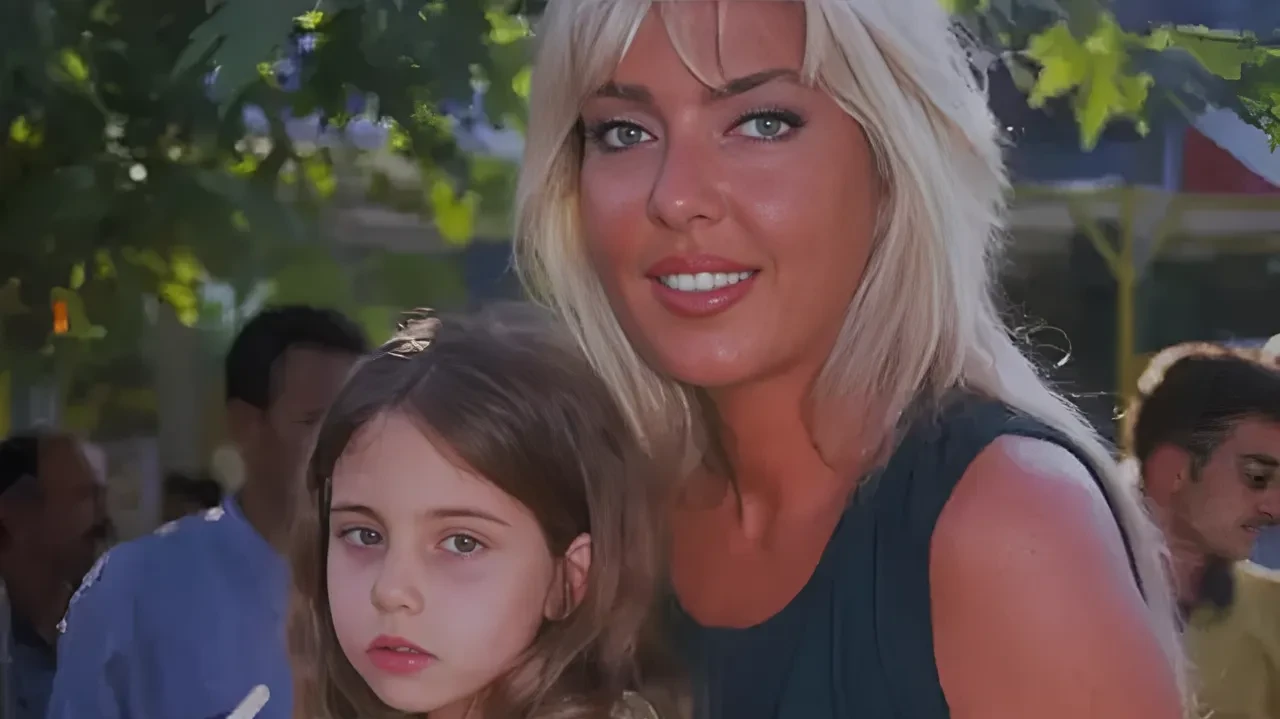 Ahu Tuğba'nın gerçek adı ortaya çıktı! Yeşilçam yıldızının hayatına dair şaşırtan detay