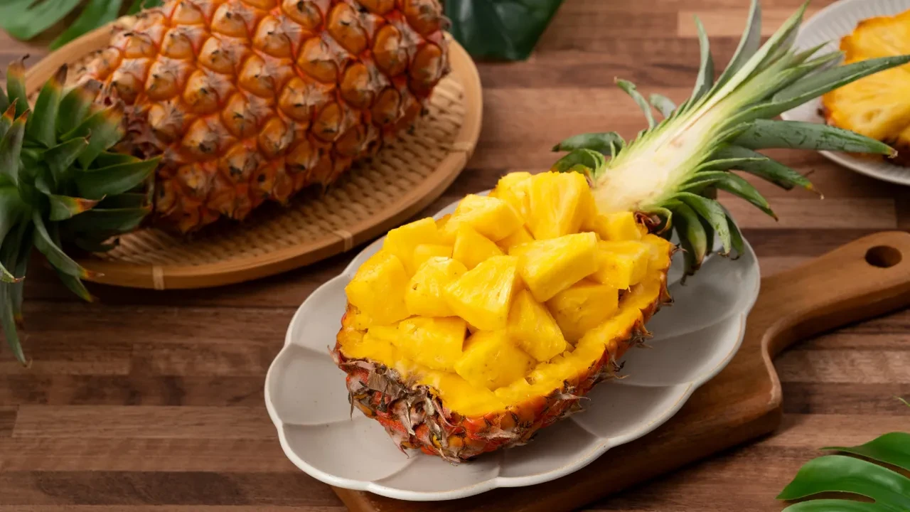 Ananas aç karnına yenildiğinde kilo verdirir mi? Ananas aç karnına yenilir mi?
