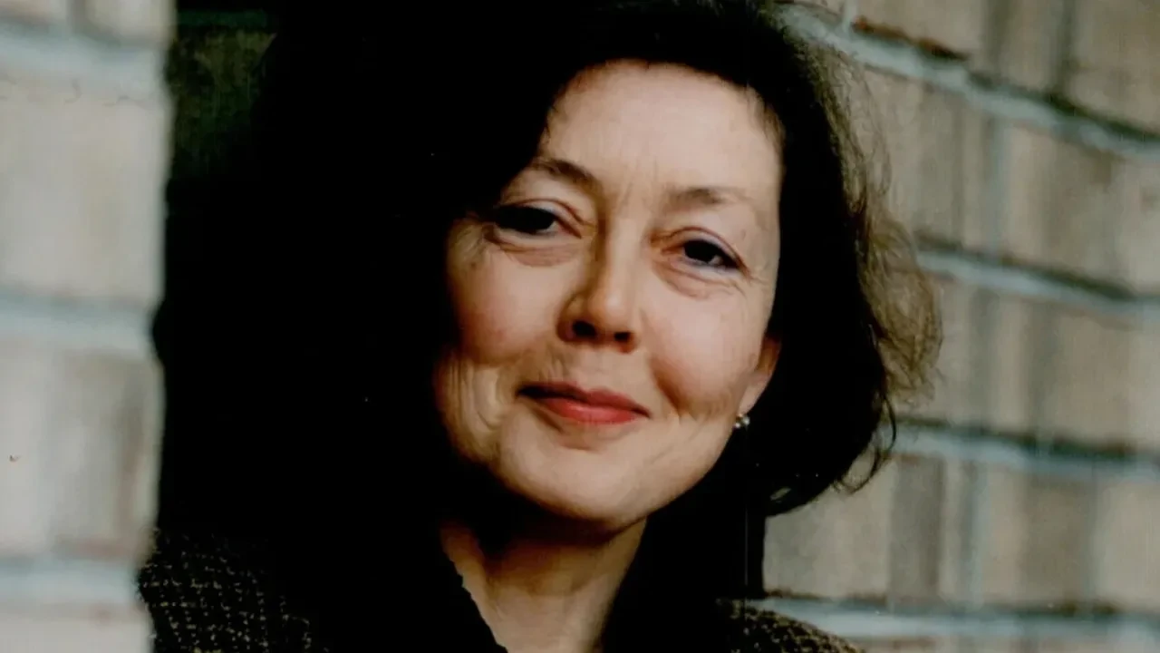 Anne Carson kimdir? Anne Carson şiirleri neler? Anne Carson kitapları hangileri?