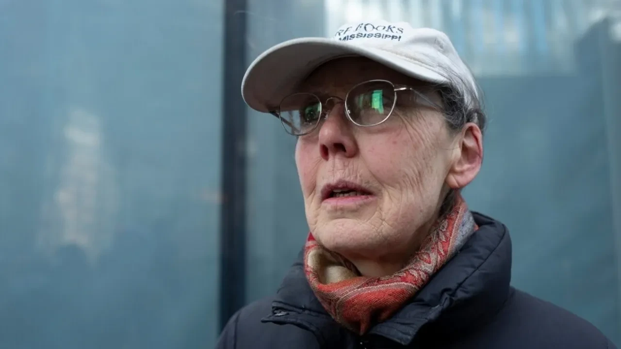 Anne Carson kimdir? Anne Carson şiirleri neler? Anne Carson kitapları hangileri?