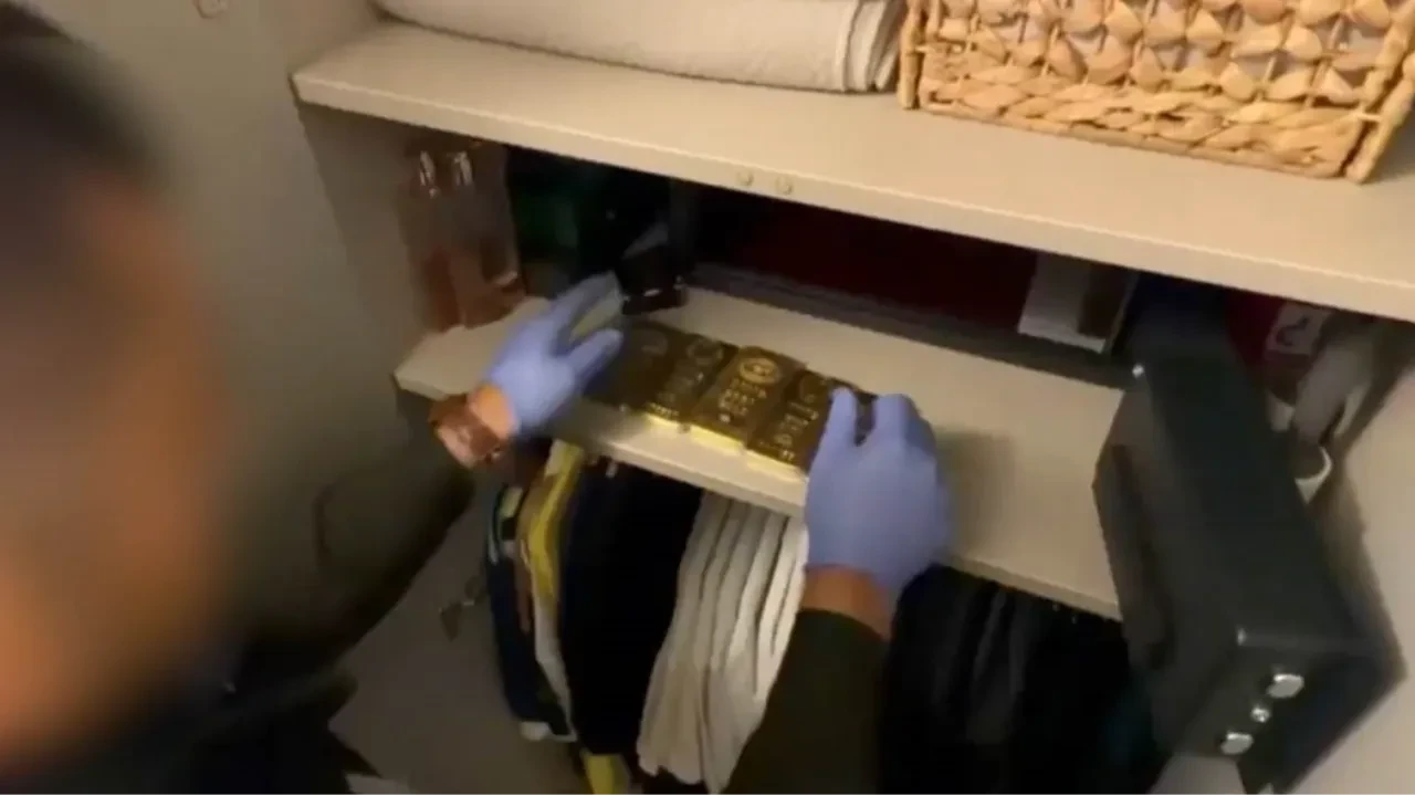  Avrupa Birliği fonu yalanıyla 30 milyon TL'lik vurgun: Operasyonda 10 kilo külçe altın ele geçirildi