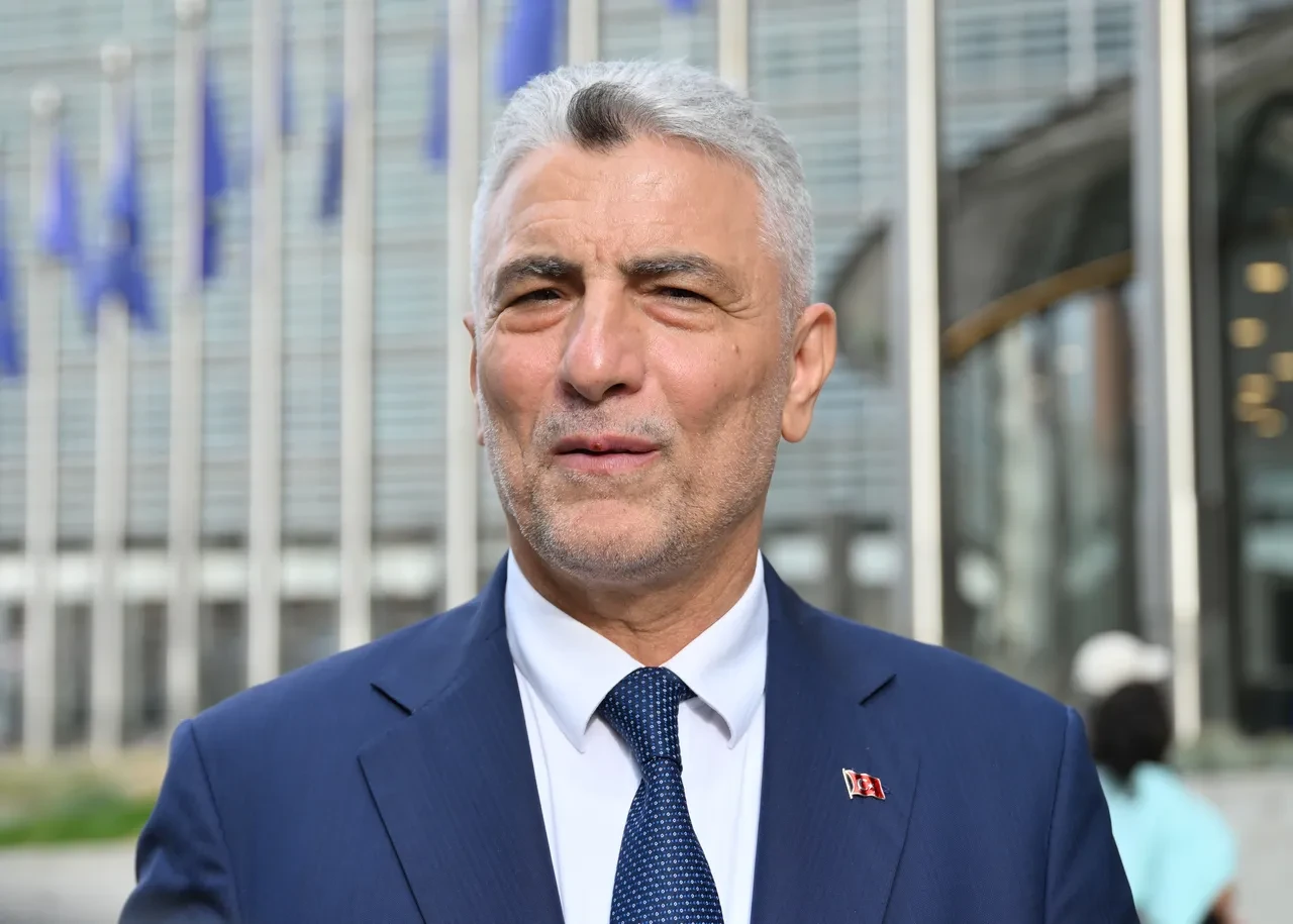 Bakan Bolat'tan fon iddialarına yanıt: "400 koydu, 800 aldı" koskoca bir yalan