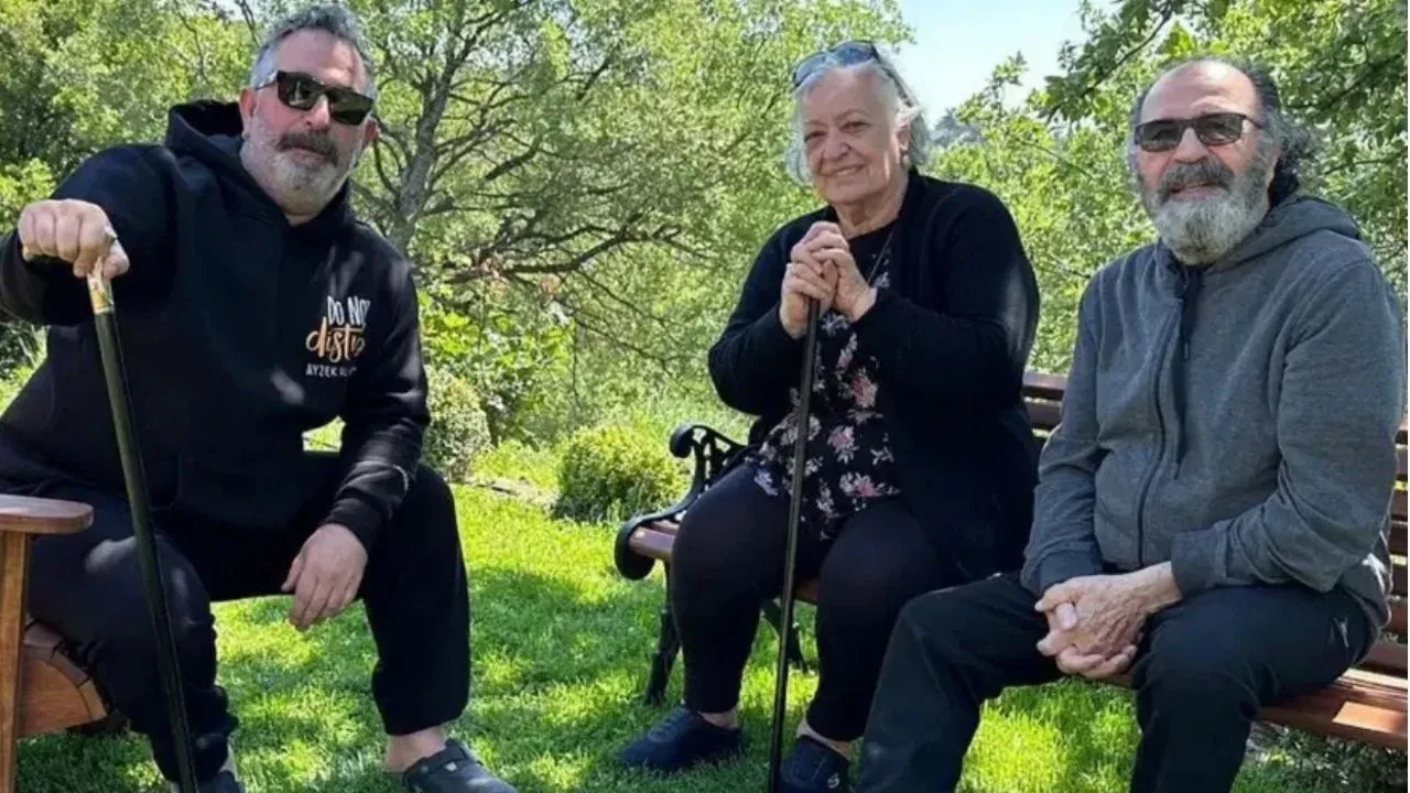 Berber çıkışı görüntülenen Cem Yılmaz ve Ozan Güven’in kiloları dikkat çekti