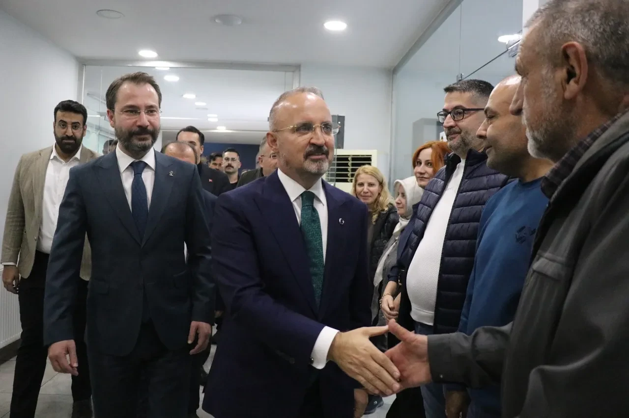 Bülent Turan'dan fon soruşturmasıyla ilgili açıklama: Cumhurbaşkanı Erdoğan'ın neşteri keskindir