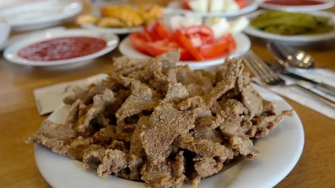 Ciğer yemek için Edirne'ye gitmeye gerek yok! Evde o meşhur ciğeri yapma yöntemi