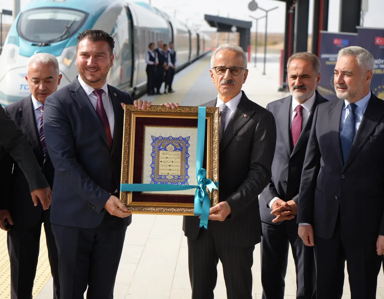 Dev projede ilk düdük için geri sayım: Asya ile Avrupa’yı bağlayan hızlı tren hattı açılıyor