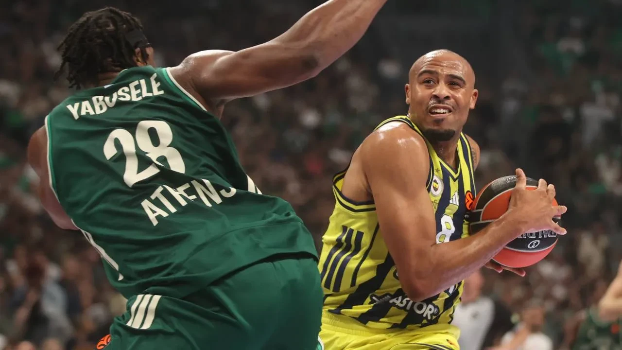 Fenerbahçe Tarfin, Panathinaikos'a mağlup oldu! Sarı-lacivertliler, EuroLeague'deki ilk yenilgisini yaşadı