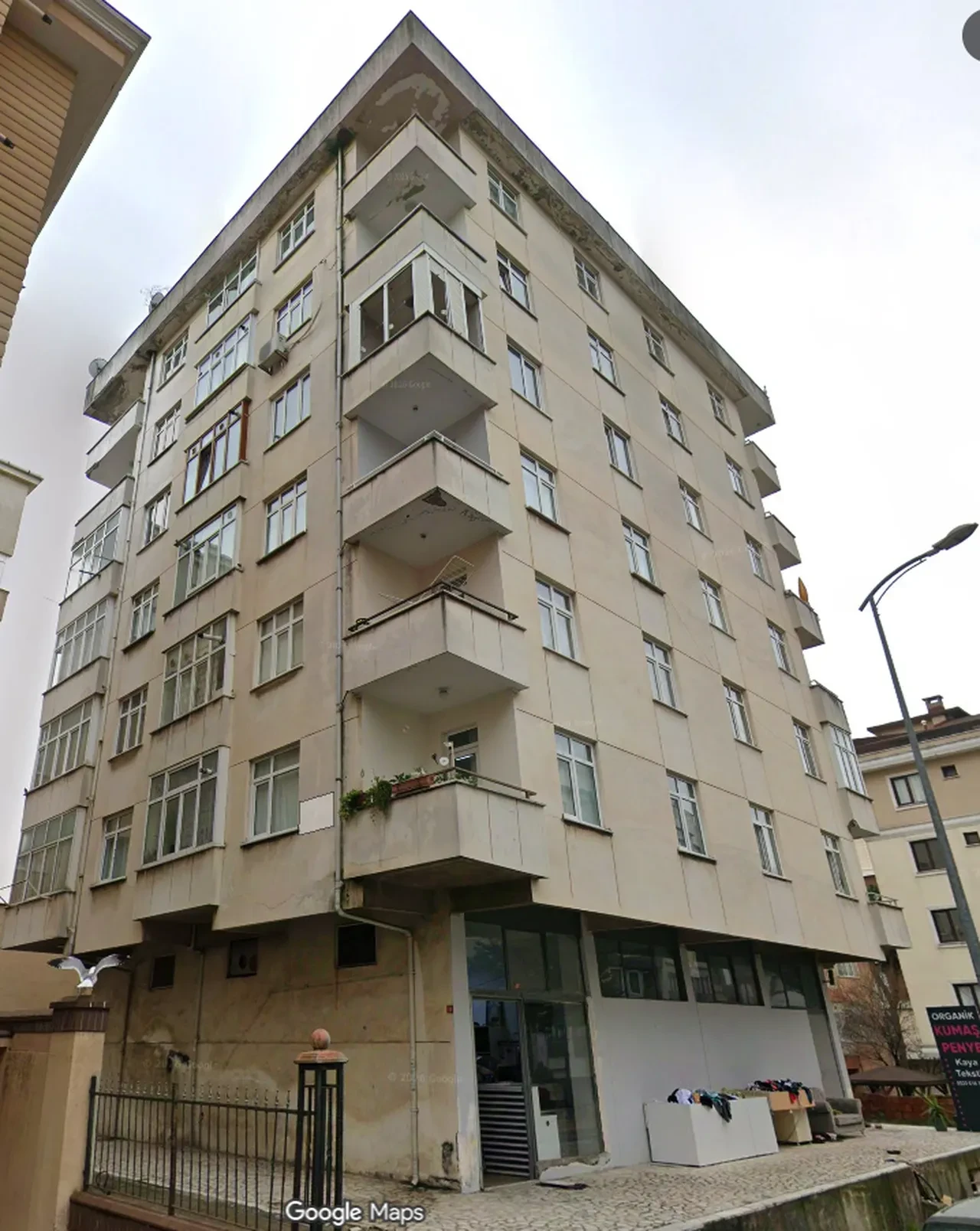 Maltepe'de bina çöktü: Enkaz altında kaç kişi var? Bina neden çöktü?