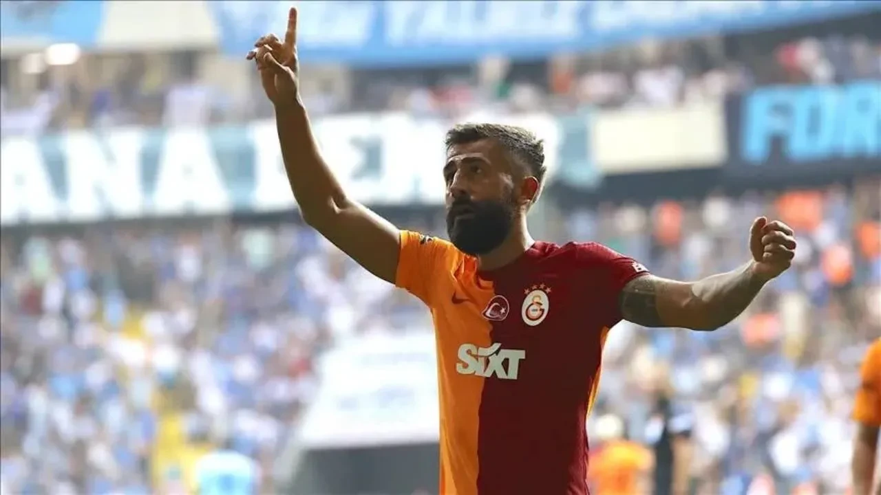 Kerem Demirbay'dan Galatasaray'ın şampiyonluklarıyla ilgili olay sözler! "Dışarıdan göründüğü gibi değil"