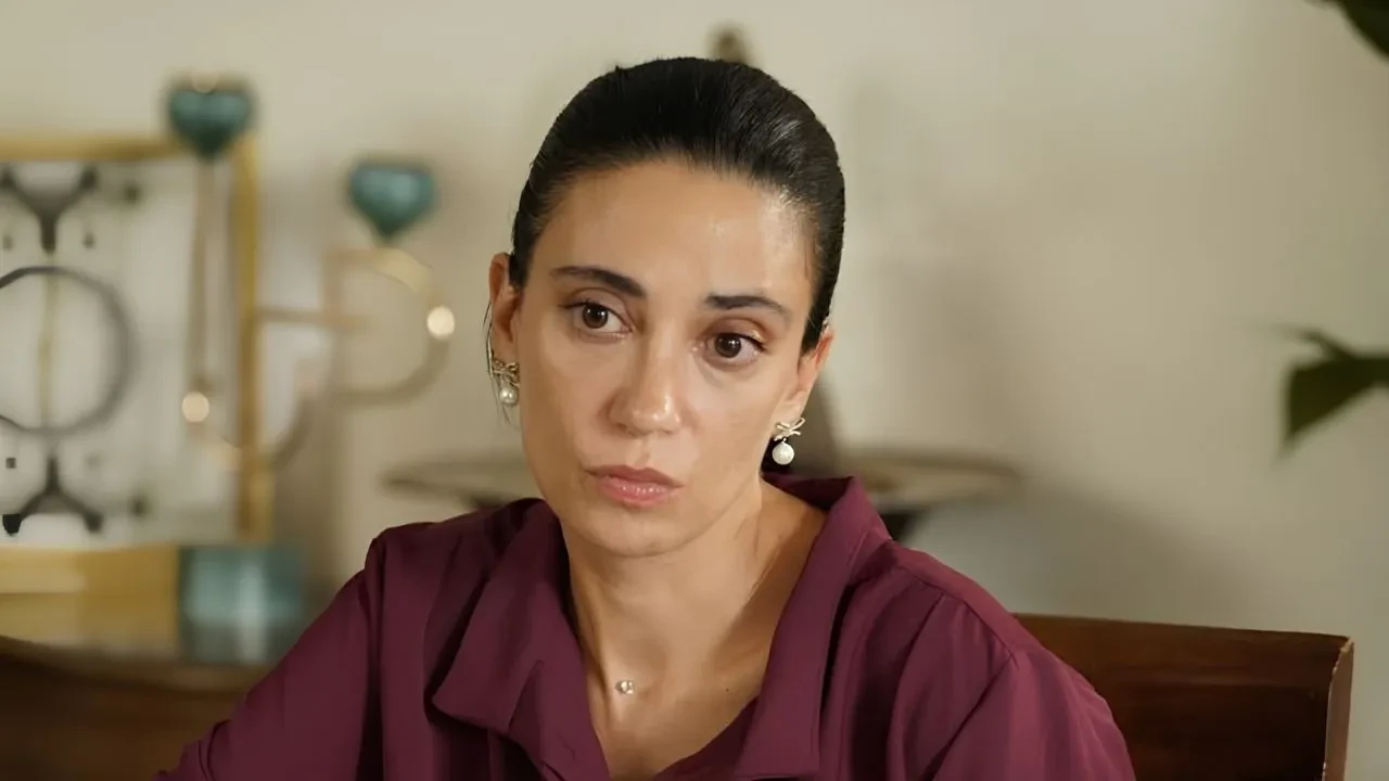 Kızılcık Şerbeti’nin Nursema’sı Ceren Karakoç’tan şaşırtan ayrılık açıklaması: “Benim işime son verildi”
