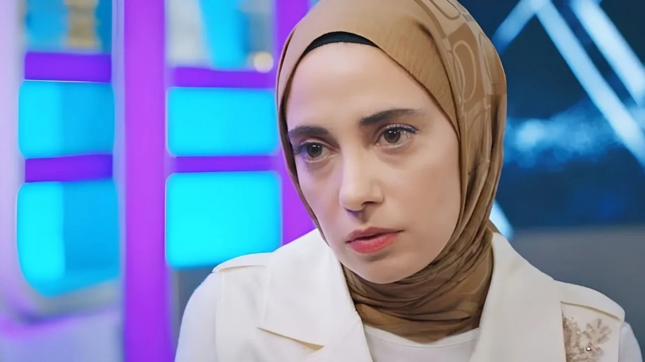 Kızılcık Şerbeti’nin Nursema’sı Ceren Karakoç’tan şaşırtan ayrılık açıklaması: “Benim işime son verildi”