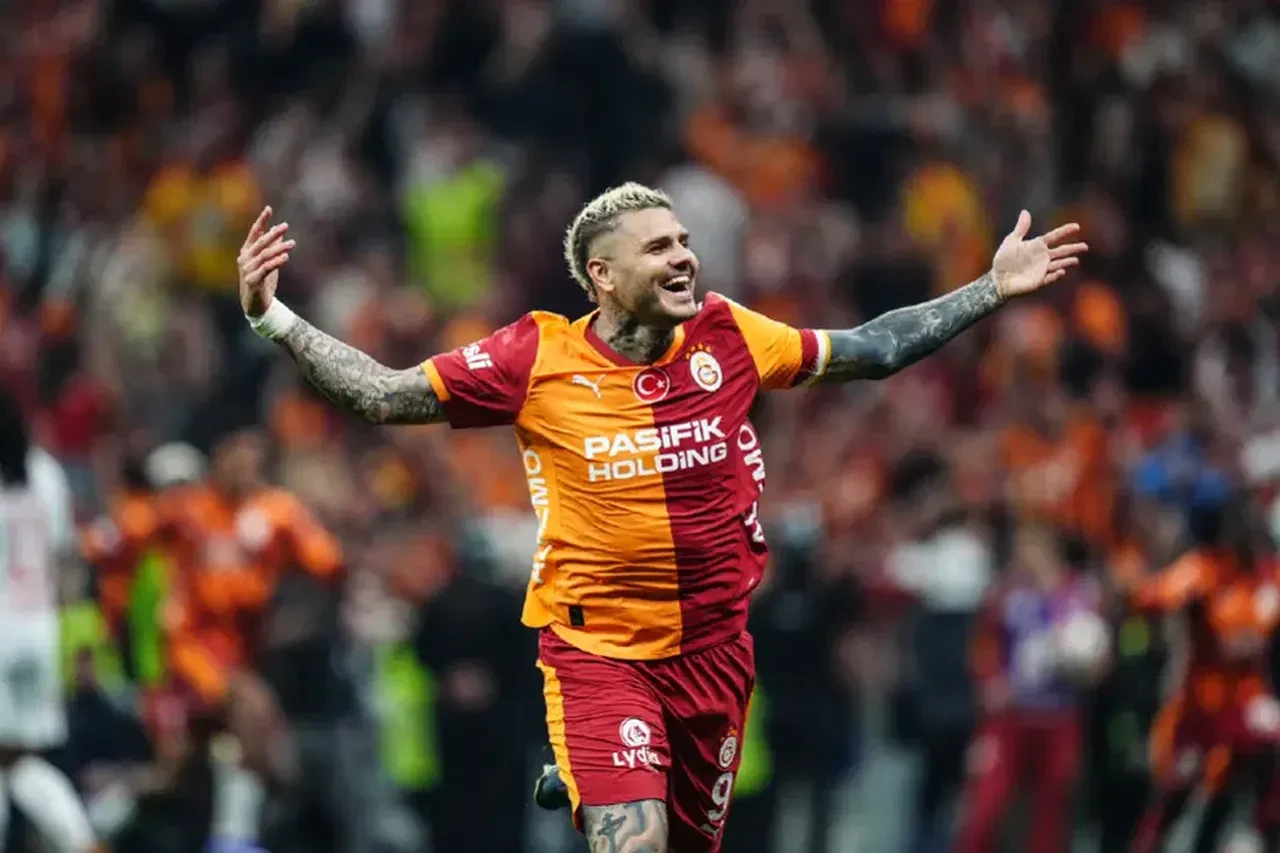 Mauro Icardi Galatasaray'a dönecek mi? Menajerinden resmi açıklama geldi!