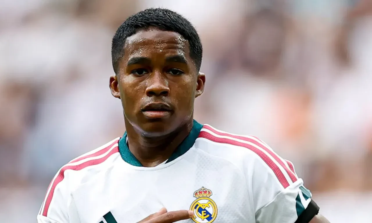 Real Madrid’in yıldızı Süper Lig’e geliyor! Fenerbahçe dev transfer için düğmeye bastı
