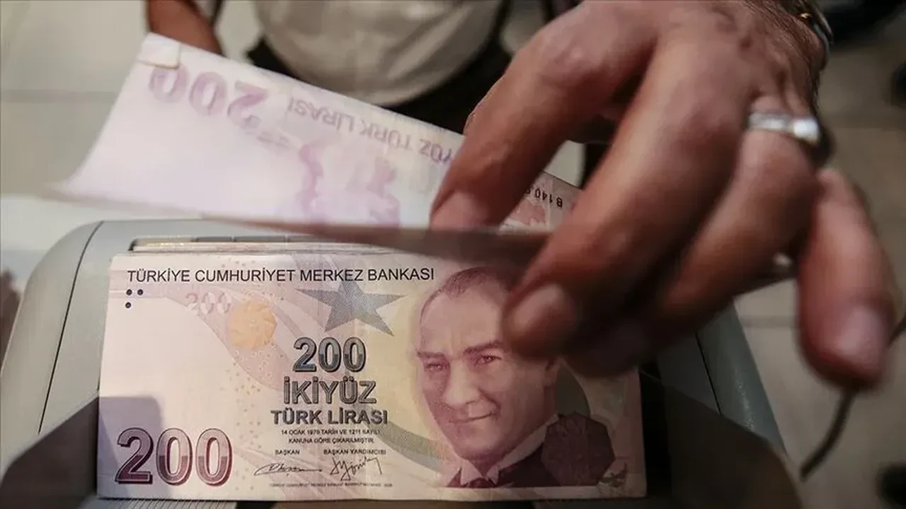 200 TL çıktığında kaç dolardı, ne zaman çıktı?