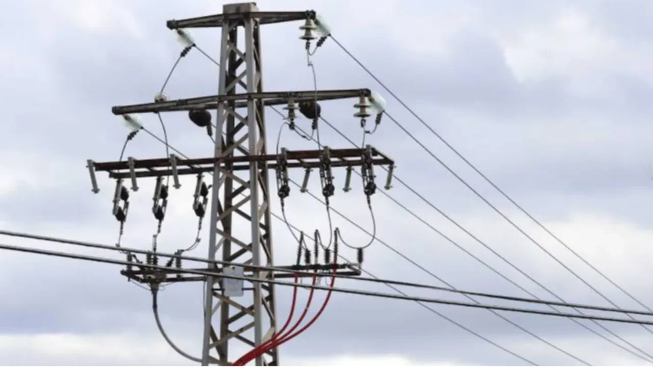 BEDAŞ uyardı! Bu ilçelere 8 saat elektrik verilmeyecek! Hangi ilçelerde elektrik kesintisi olacak? Esenler, Esenyurt, Bahçelievler, Kağıthane elektrik kesintisi...