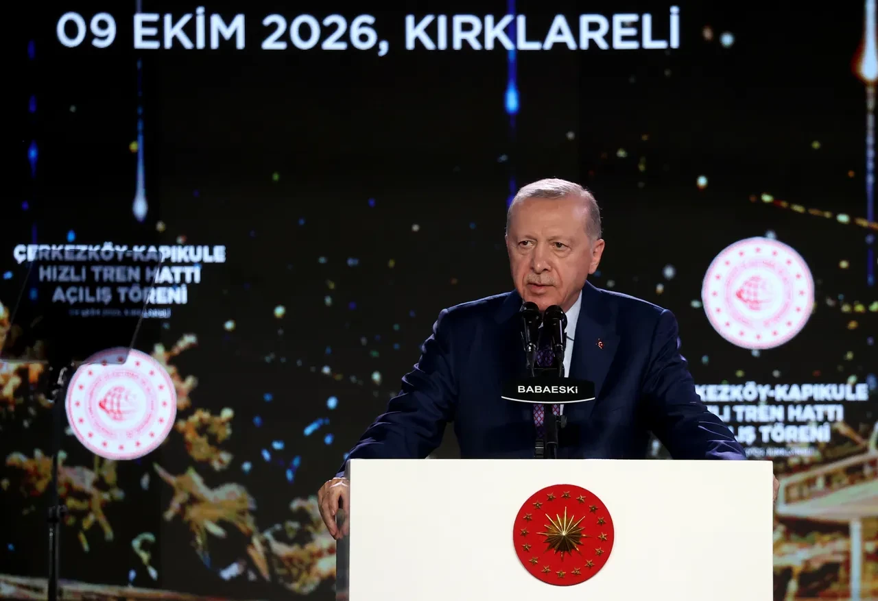 Cumhurbaşkanı Erdoğan'dan muhalefete sert tepki! 'Siz önce para kulelerinin hesabını verin'