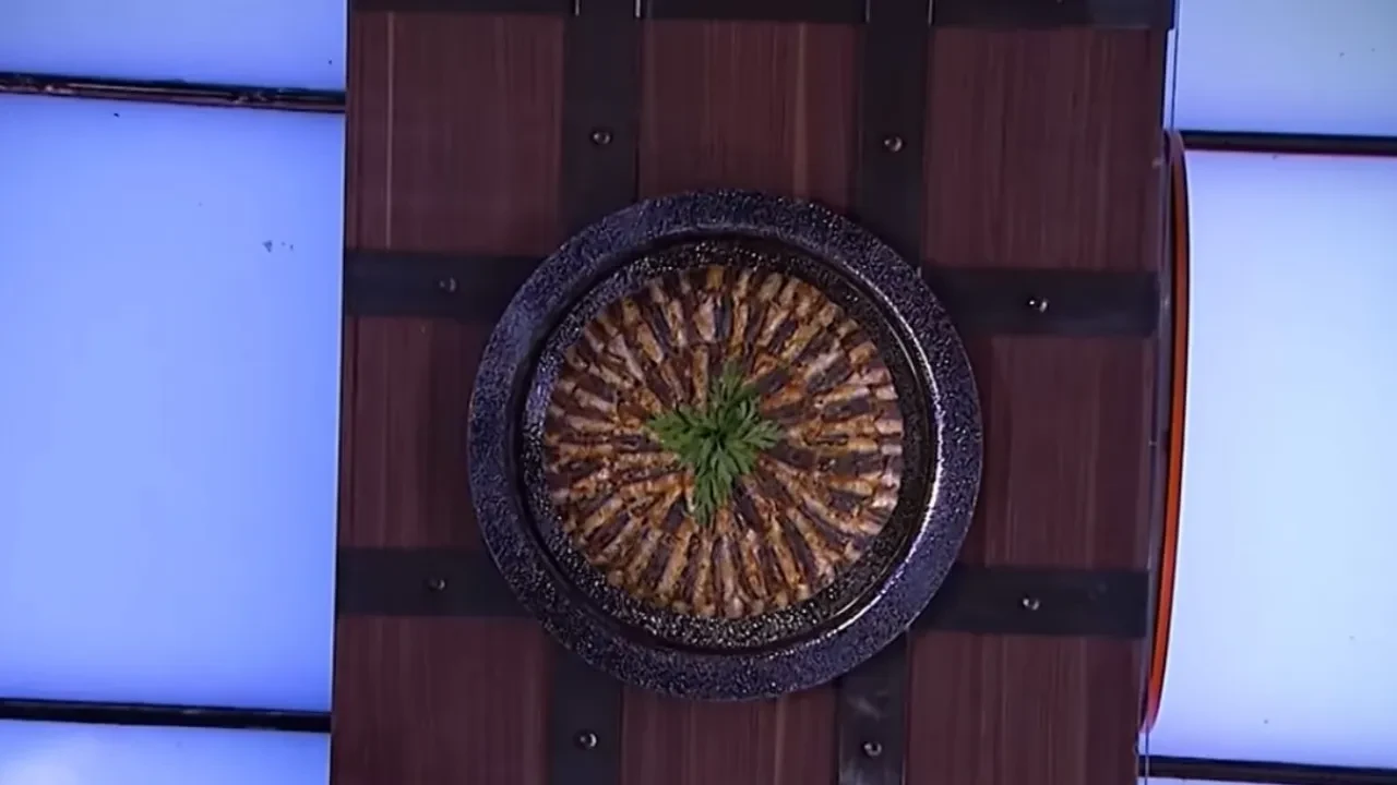 Dışı nar gibi kızarıyor, içinden Karadeniz lezzeti çıkıyor! MasterChef’te hamsili pilav tarifi!