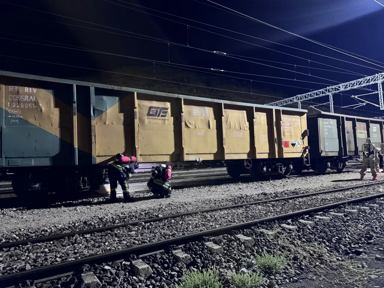 Trende kimyasal sızıntı alarmı! Özel ekipler müdahale etti, vagon karantinaya alındı