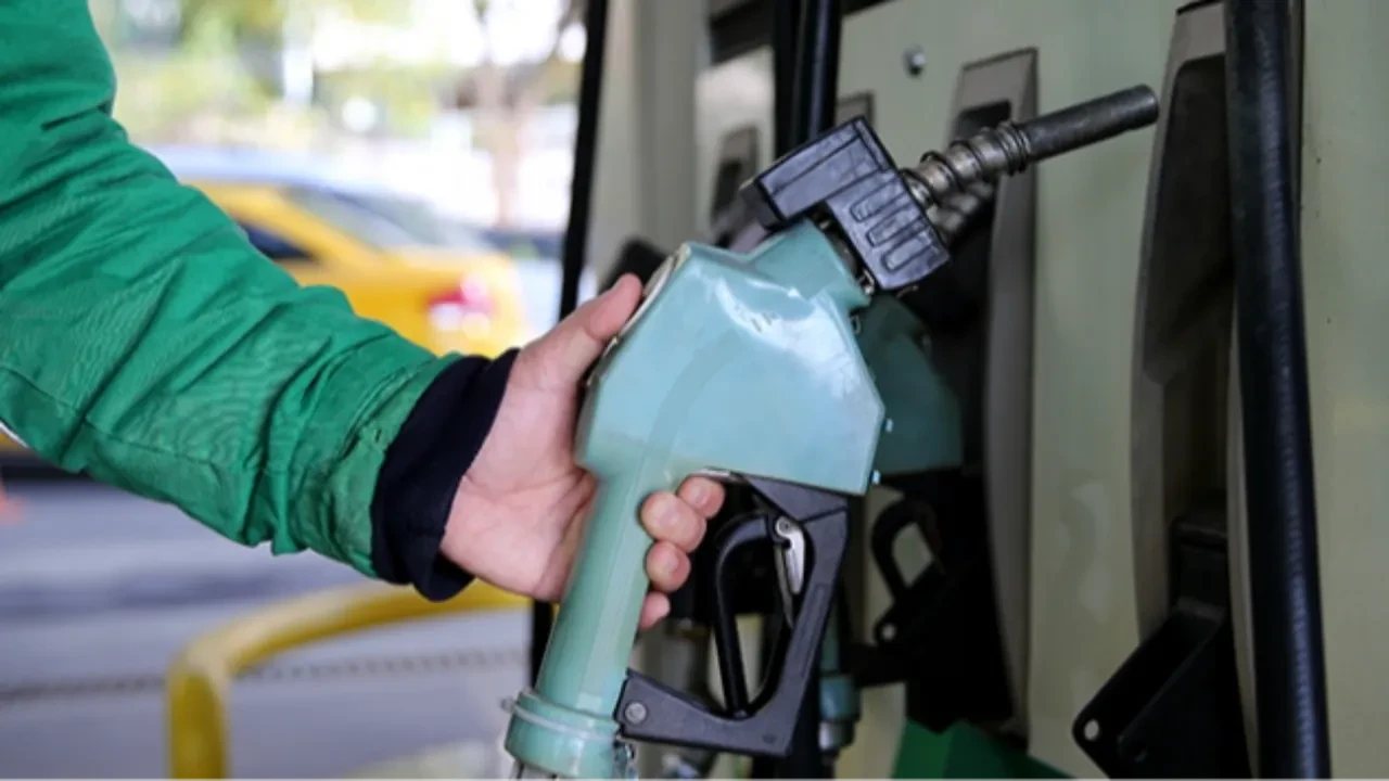 Akaryakıta zam geliyor