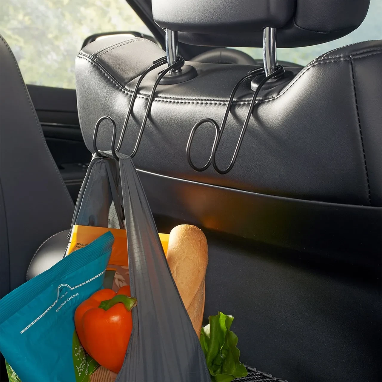 Arabanızda her gün görüyorsunuz ama ne işe yaradığını çoğu kişi bilmiyor! Kancaların asıl amacı ortaya çıktı