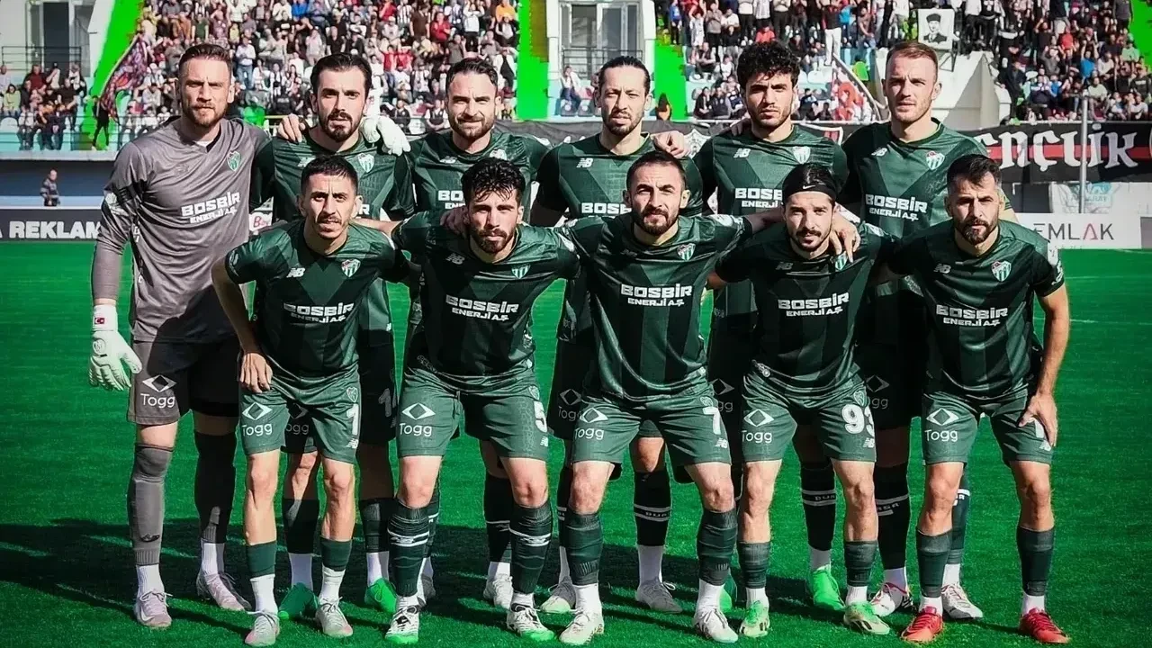 Bursaspor maçı hangi kanalda, canlı nereden izlenir? Bursaspor Adanaspor maçı bugün saat kaçta?