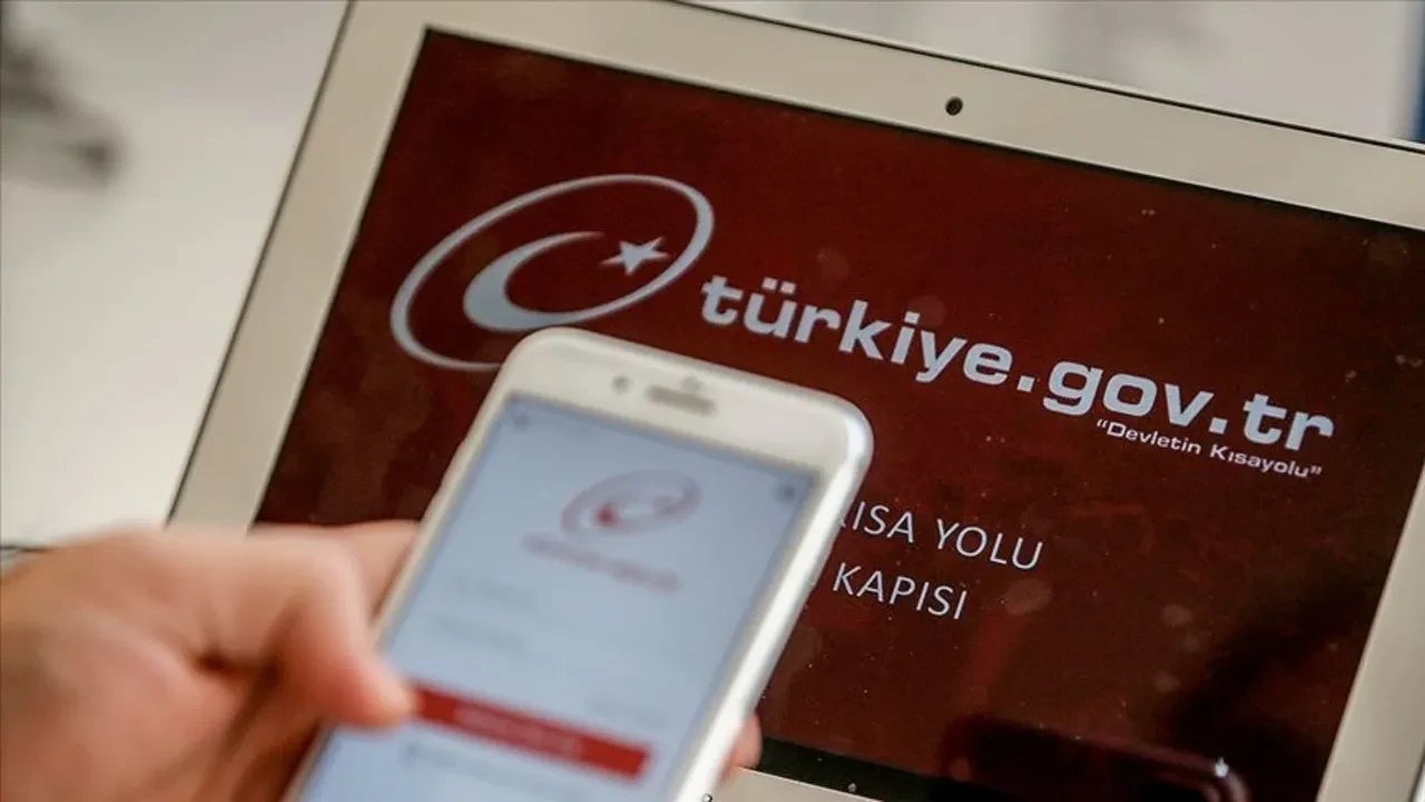 e-devlet’te en çok kullanılan hizmetler belli oldu! İşte Türk halkının e devlet kapısında en çok yaptığı işlemler