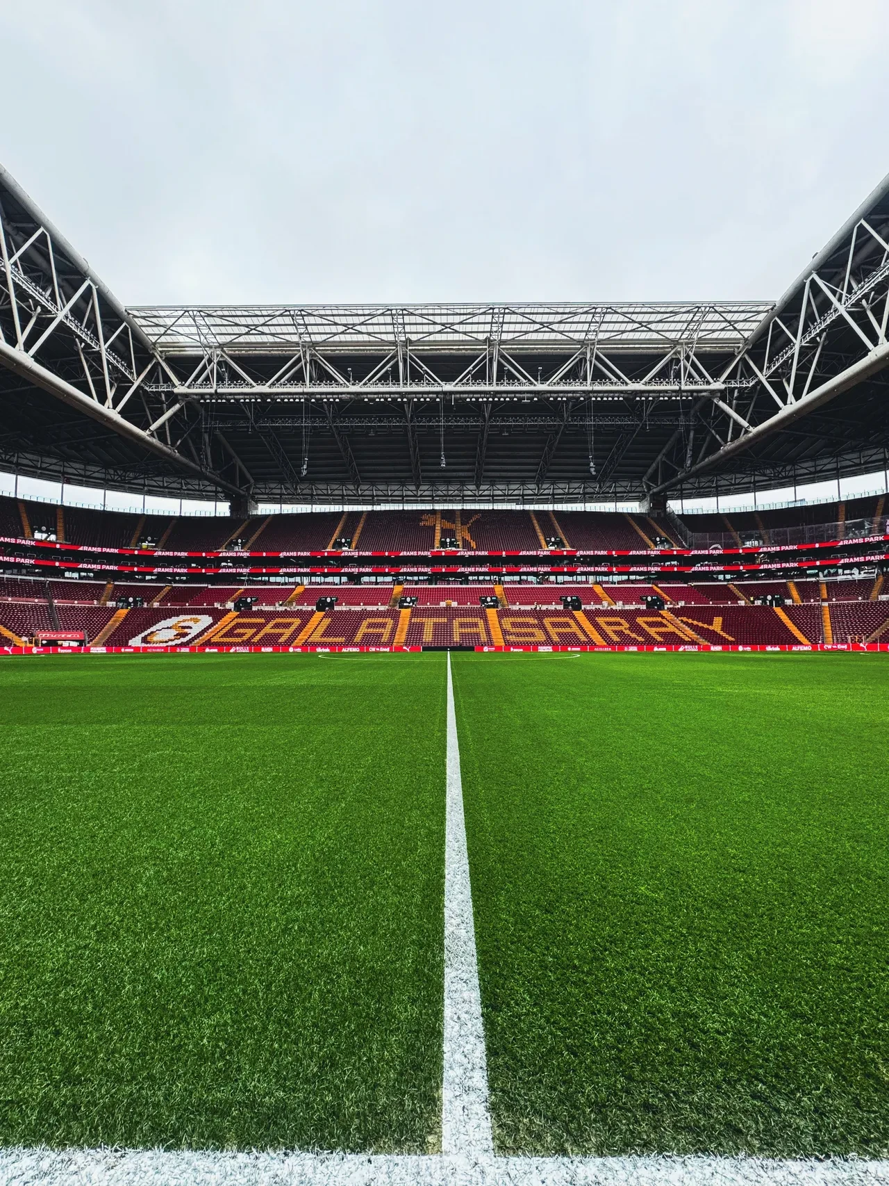 Galatasaray Kayserispor'u farklı geçti: Lider kayıpsız devam ediyor!