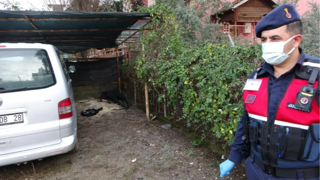 Antalya'da otel otoparkında şüpheli ölüm! Başından vurulmuş halde bulundu